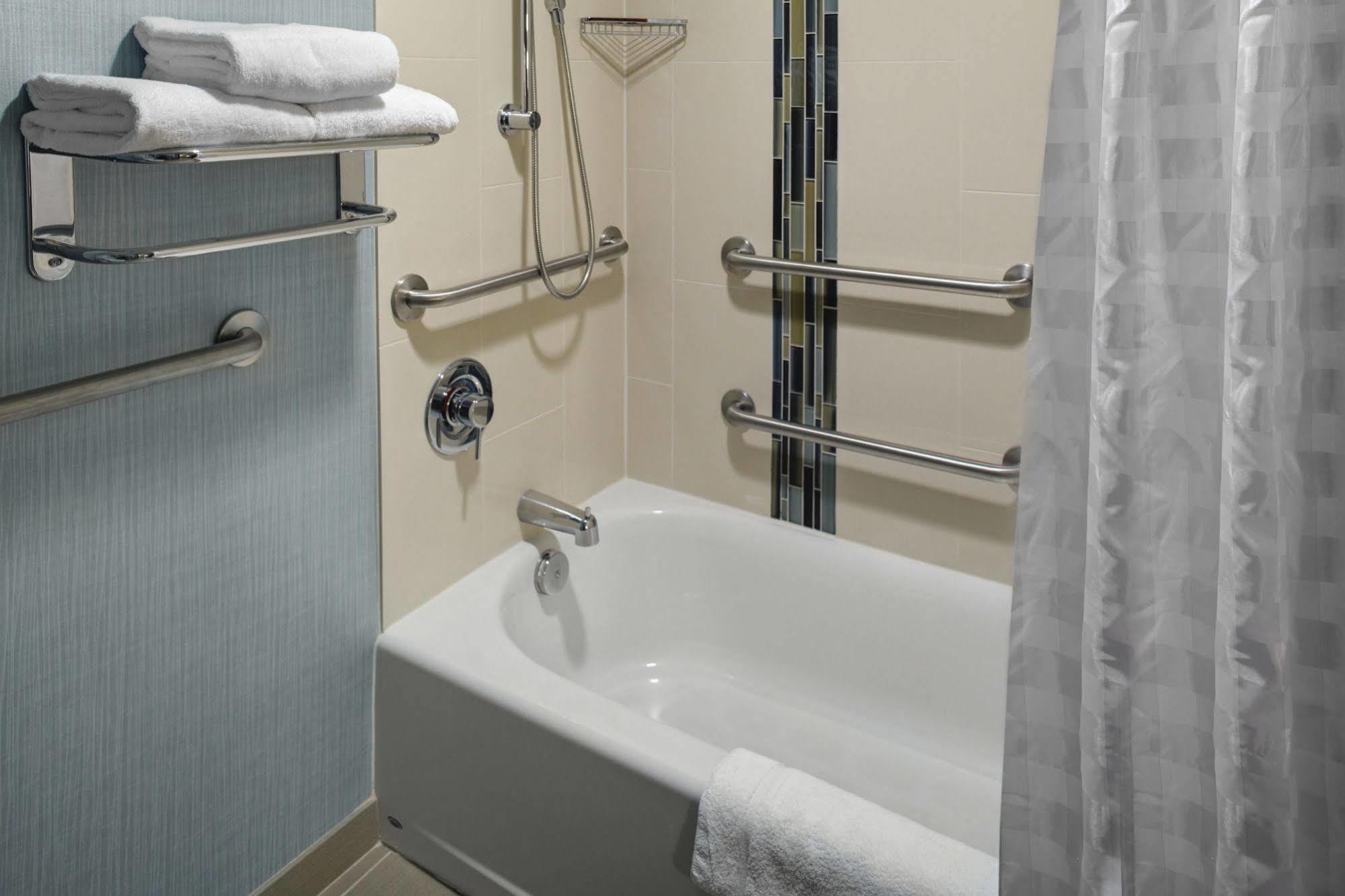 Hyatt Place Atlanta / Alpharetta / Windward Parkway Esterno foto